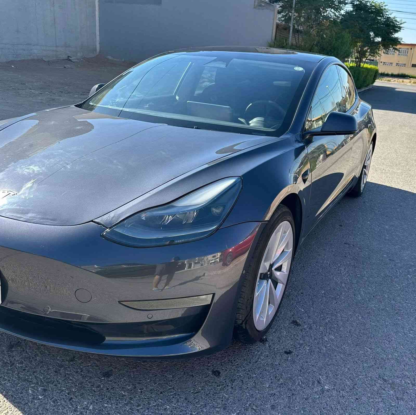 السلام عليكم
تسلا 3 موديل 2022
لون رصاصي 🩶
ماشية 37 ألف mi
1 ماطور
السياره حادثه الجاملغ الامامي اليسار معدل نفسه بارد  +البنيد معدل نفسه بدون صبغ / صور الحادث ورقم الشاصي موجوده  مع الصور 
الايرباك السايرن طاق مرجعه بي طلقه
مواصفاتها: 
-مقاعد جلد اسود
-سقف بنرامي كامل 
-كامرات جانبيه تفاعليه مع الاشاره
-رادار تفاعلي يضهر لك السيارات ع الشاشه 
-جنطه كهرباء 
وبعد موجوده عده مواصفات مامذكوره
مكان السيارة أربيل 
رقم السيارة أربيل
السعر 15500$
***********
***********
