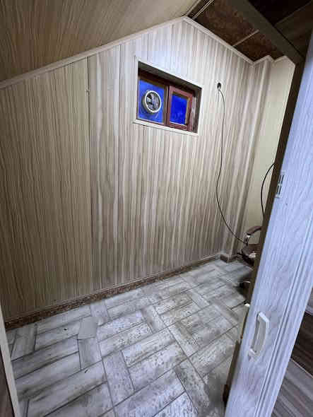 🔶(شقة ارضية للايجار)🏡✅ موقع تجاري 
🔹(الموقع الجنينة شارع جامع الكرناوي) تصلح شركة مكتب او صالون 

🔸(تحتوي على  / غرفة منام / صاله  / مطبخ / صحيات / مخزن / 

✔️✔️ المساحة (110) متر //

 // سعر الاجار (550) الف غير قابل للتفاوض //

🔻(عنوان شركة الجوادين للاستثمار العقاري )
 (البصره /الجنينه /نهاية /شارع المصلحه / قرب سوق الجبيلة ) 

//لطلب والاستفسار الاتصال على الارقام لتالي//

واتساب +اتصال ***********
واتساب + اتصال ***********
