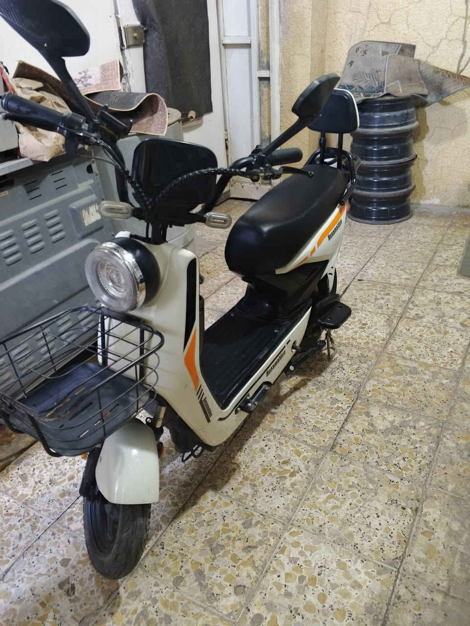 دراجه شحن شركة Husamalden
گلوب ثلجي قوي 

الوان RGB داير مداير الكلوب

اشارات اماميه فقط

گلوب بريك خلفي احمر قوي 

3 نمر

4 بطاريات 

بطاريات بلادي مامبدله فقط وحده 

بدون بصمه وتشغيل عن بعد 

الدراجه نضافتها 95%

استفسار اكثر تواصل وياي خاص

العنوان بغداد الحسينية 

. 

. 

السعر 200 وبيها مجال


**إذا كنت صاحب هذا الإعلان وتريد حذفه لأي سبب، رجاءا أرسل رسالة إلى الدعم الفني**