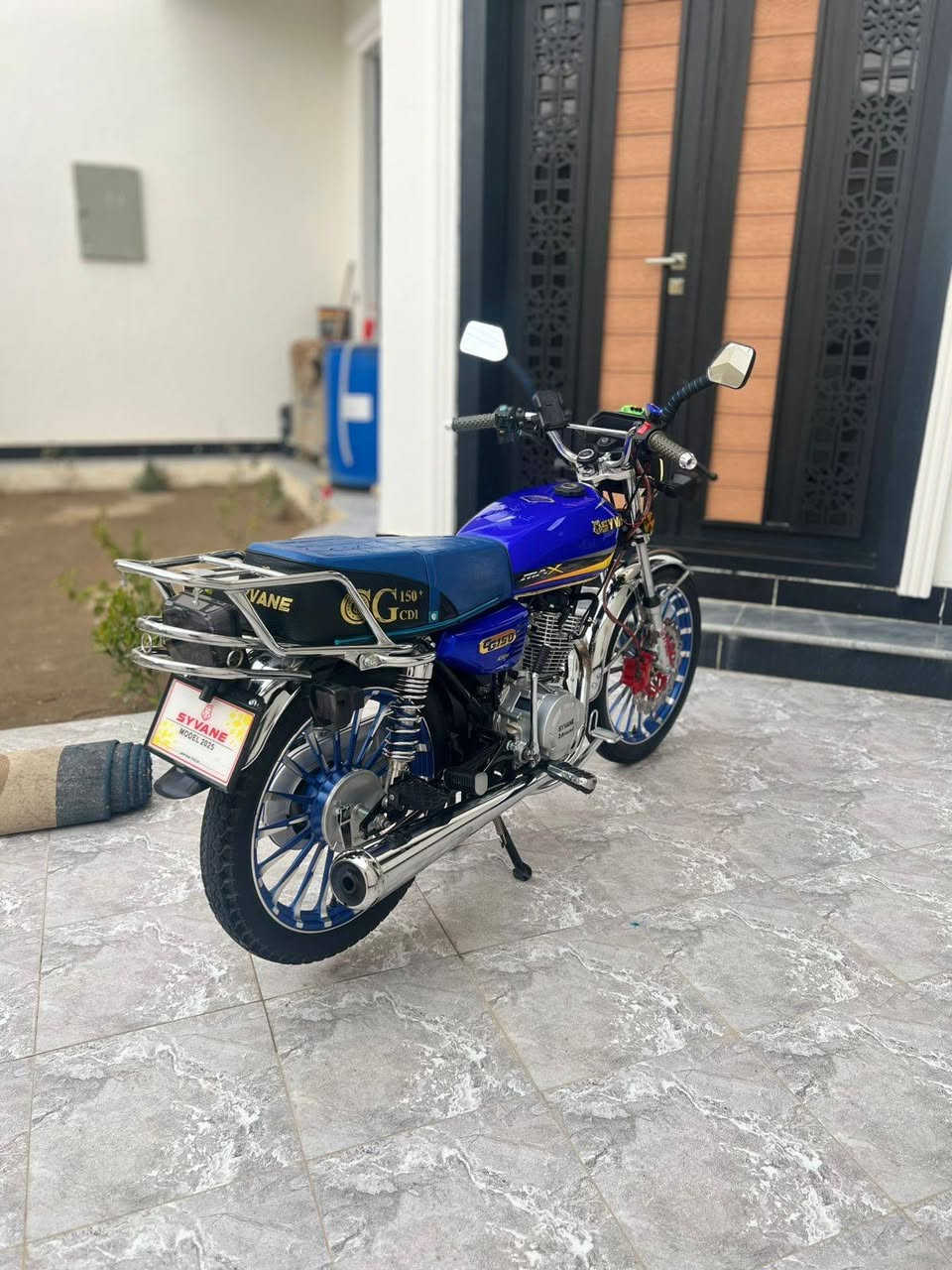 سلام عليكم من رخصت الادمن
دراجه ايراني سيفان موديل 25 محرك 150 بصمات سويجات 2 كهربائيات كله شغله الدراجه كله ع فحص تاخذه السعر 900 وبيه مجال بسيط الموشراي لا تعبني واتعبك 
الاتصال على هاتف  مكاني فلوجه 
***********
