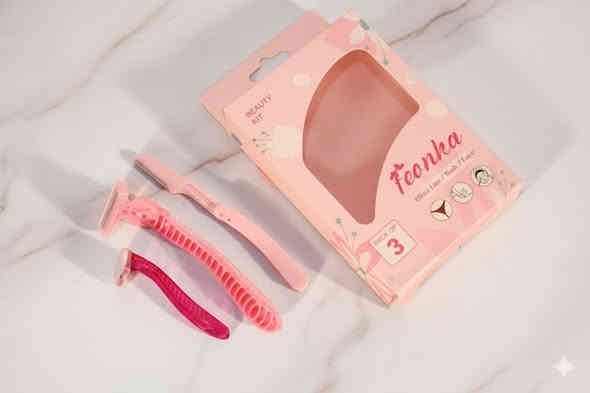 مجموعة "فيونكا" (Feonka) 

هي طقم أدوات تجميل يحتوي على شفرات حلاقة مصممة خصيصًا للاستخدام على مناطق مختلفة من الجسم. 
مجموعة شفرات حلاقة "بيوتي كيت" (Beauty Kit) من "فيونكا".
المحتويات: تحتوي العبوة على 3 شفرات حلاقة مختلفة.
مناطق الاستخدام: مصممة للاستخدام على خط البكيني، الجسم، والوجه.

سعر 3،000
عنوان بغداد اركية وفاضل شارع المسبح العام 
توصيل داخل المنطقة مجاناً بغداد والمحافظات 5
للحجز والاستفسار مراسلة الصفحة او الرقم ***********
