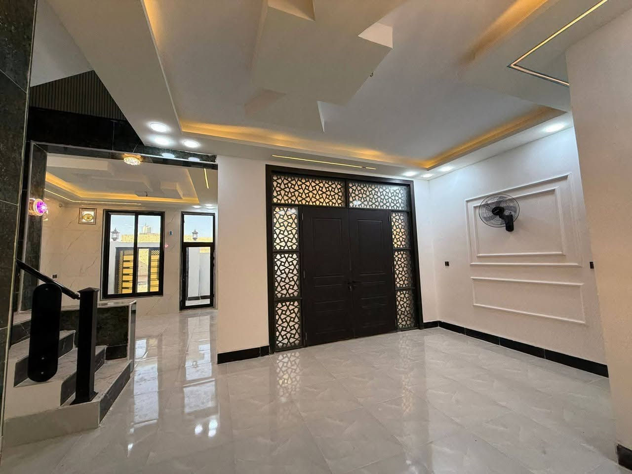 150 متر للبيع طابو زراعي سند 25 قرار محكمه مرقم ومشمول بالتطويب
بناء جناي درجه اولى شغل كله نضام تركي
1_بناء طابوك جمهوري
2_صب مركزي تسليح اساس وسقف
3_ ارضيه بورسلين ثقيل
4_جدران لوح
5_ سقوف جبس بورد وسحبات ملكيه +ثريات ومراوح
6_بيبان تركي + حداديه تسكام
🔻عنوان البيت نجف مقابل قرية الغدير 
موقع مميز قريب من الشارع العام بالخط الاول  
🔻 خدمات كامله ماء كهرباء تبليط خط مولد سوك مدارس اهليه وحكوميه انترنيت
سعر البيت 85 وبي مجال
للاستفسار اتصل على *********** أو مراسله واتساب
