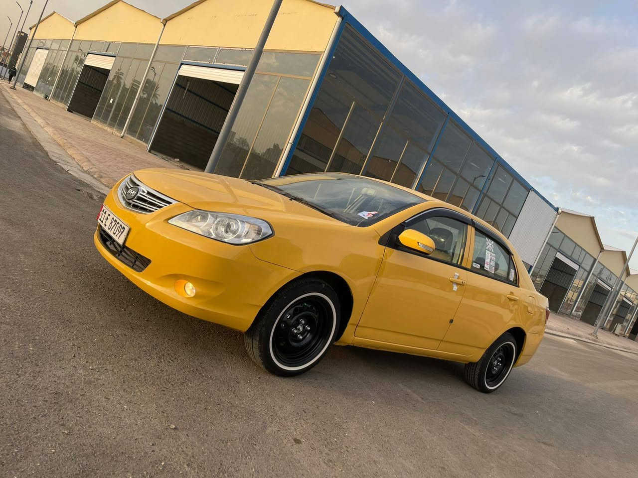 سلام عليكم ورحمة الله وبركاته اخوان بيوادي موديل 2013 كير ومحرك محور كورلا نحلة أوتو فول مواصفات صدر امامي اخلفي جديد تخم تاير جديد ابو الخطة كهربائيات كلهة شغالة لايت زنون تدفئة وتبريد دوشمة عام كشنات وتنتة وسفاري سيارة كل نقص مبيها نصبتهة تخبل رقم بغداد انكليزي مشروع وطني غرامات وهيئة مصفرة سيارة مكفولة من ضربة وتبديل فقط صبغ جمالية بدون حادث العنوان بغداد العبيدي الرقم *********** 
‏‪***********‬‏ 
السعر 57 وبيها مجال
