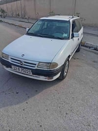 اوبل استر 1992 بيها سلايت رقم نينوئ انكليزي جديد بيها كابون بانزين   م...