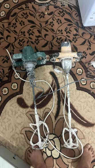 سلام عليكم غراض للبيع شلع دريل تفليش ودريلين سكويره وبوردات كهرباءالعدد 4 واحد جبير وثنين وسط واحد صغير  وشاحنه باتريات ومكينه لحيم للتواصل***********
