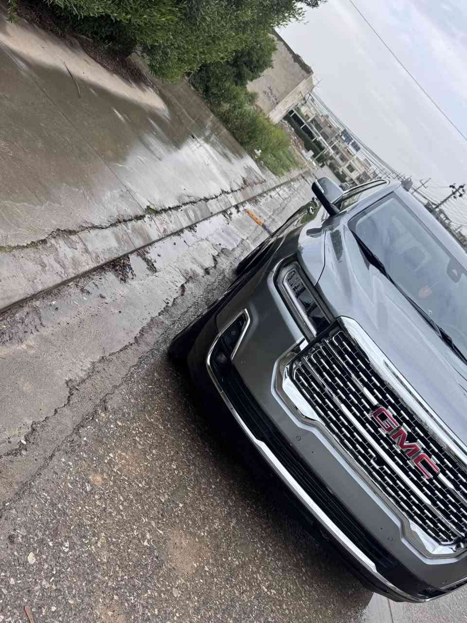 السلام عليكم
جمسي اكاديا موديل 23
مواصفات SLT ضرر قطعتين بنيد وصندوق
سيارة جاهزة بدون نقص
السعر 225 وبيها مجال
مكانها اربيل بعدها كاتي شرط الترقيم
للأستفسار ***********
