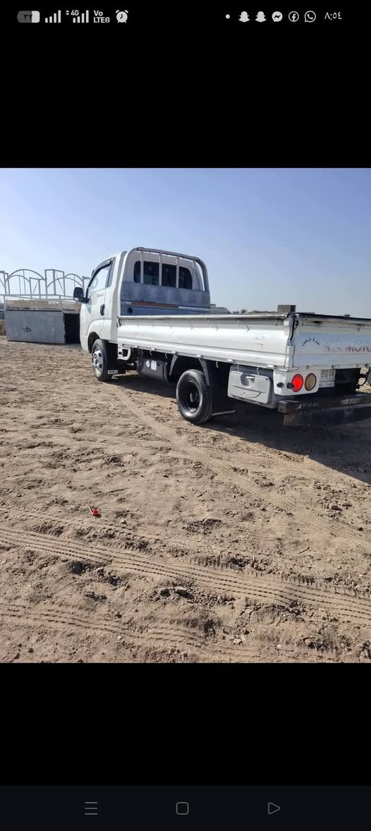 الله مصلي على محمد وآل محمد 
بنكو فحل للبيع 2015 سياره جاهزه كير ومحرك شرط بل كارتون اكسن تخم تاير صدر حداديه كله جديد سياره بيها مكانات تكحيل محجره موجود وياه 
رقم بصره تحول ثاني يوم شرط ارقام دولي 
مكاني كوت *********** سعره 118 بي مجال
