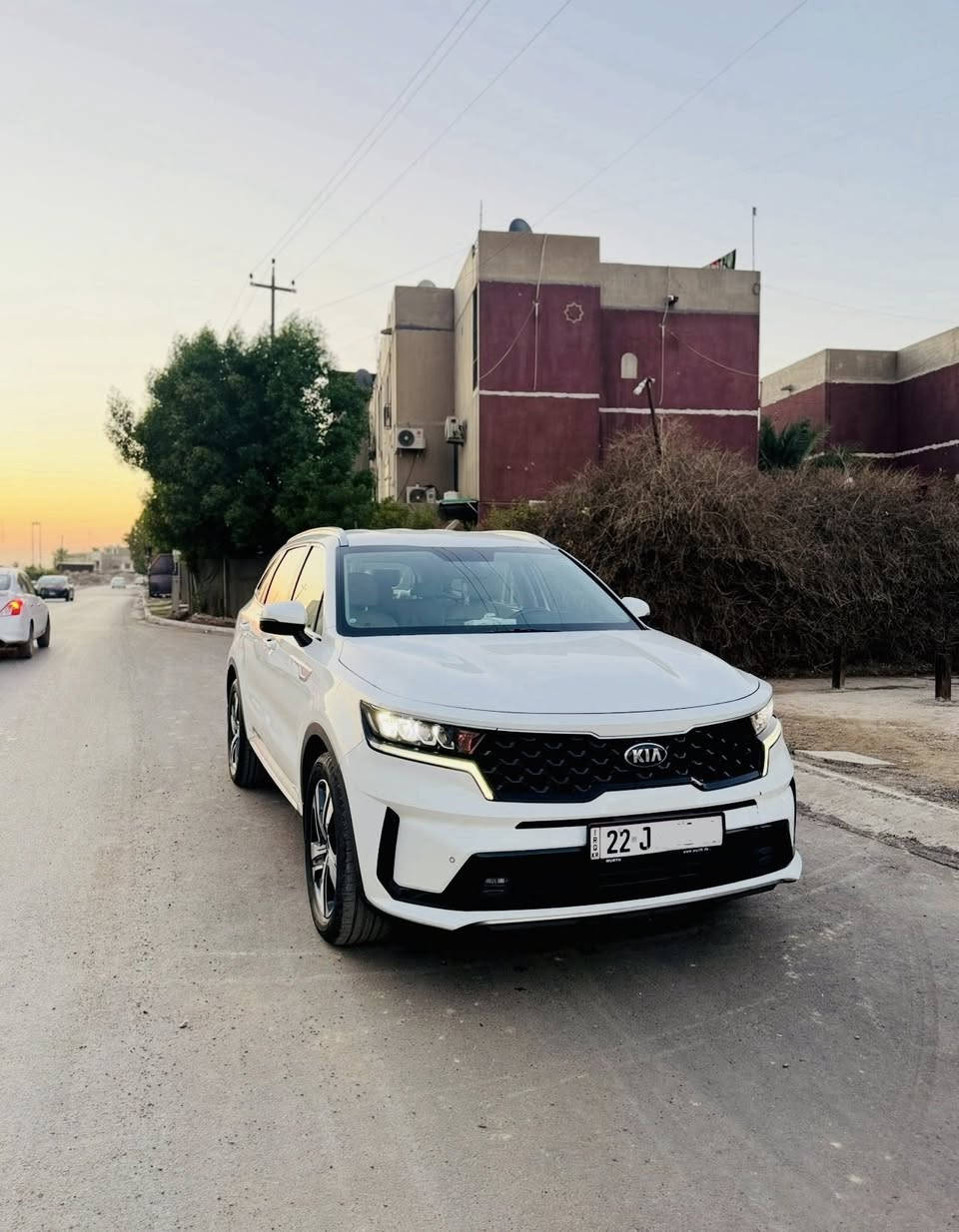 سلام عليكم سورنتو 2021 خليجي السعر 250 بيع او مراوس حسب القناعة رقم اربيل جديد بسمي
السيارة على ايدي نايلون شركة بعدة بيها  رقم اربيل بسمي 2500 خليجي كير مكينة على وضع الشركة بلاديات فول عدة البنرامة وهواي صارف عليها كماليات من ارضيات  وتغليف داخل نايلون حراري  ولصندوك 
مواصفات 
بصمة 
تشغيل عن بعد 
مري شفط 
داخل لونين 
جلد بلادي 
7راكب 
كشنات كهربائي قلاب 
تبريد بيانو شاشة 3قطع مركزي 
اشاير بل مري 
شاحن واير ليس 
منافذ طاقة خلفية امامية 
أنار محيطية مخفية 7 الوان 
لايت زنون +كشافات 
اوتو لايت 
نضام نزول وصعود منحدرات 
مود درايف 
شاشة كار بلي +كامرة دوارة 
حساسات خلفي +امامية
مثبت سرعة 
سيارة مكفولة من الصبغ وضربة بيها طخة بل باب  وشخط بل دعامية على وضعها منزل صورتها مع سونار 
مكاني حي جهاد اربع شوارع 
***********
