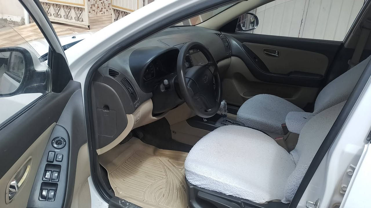 النترا موديل 2011 مكفول  محرك مامفتوحه ماشيه180 م ***********
