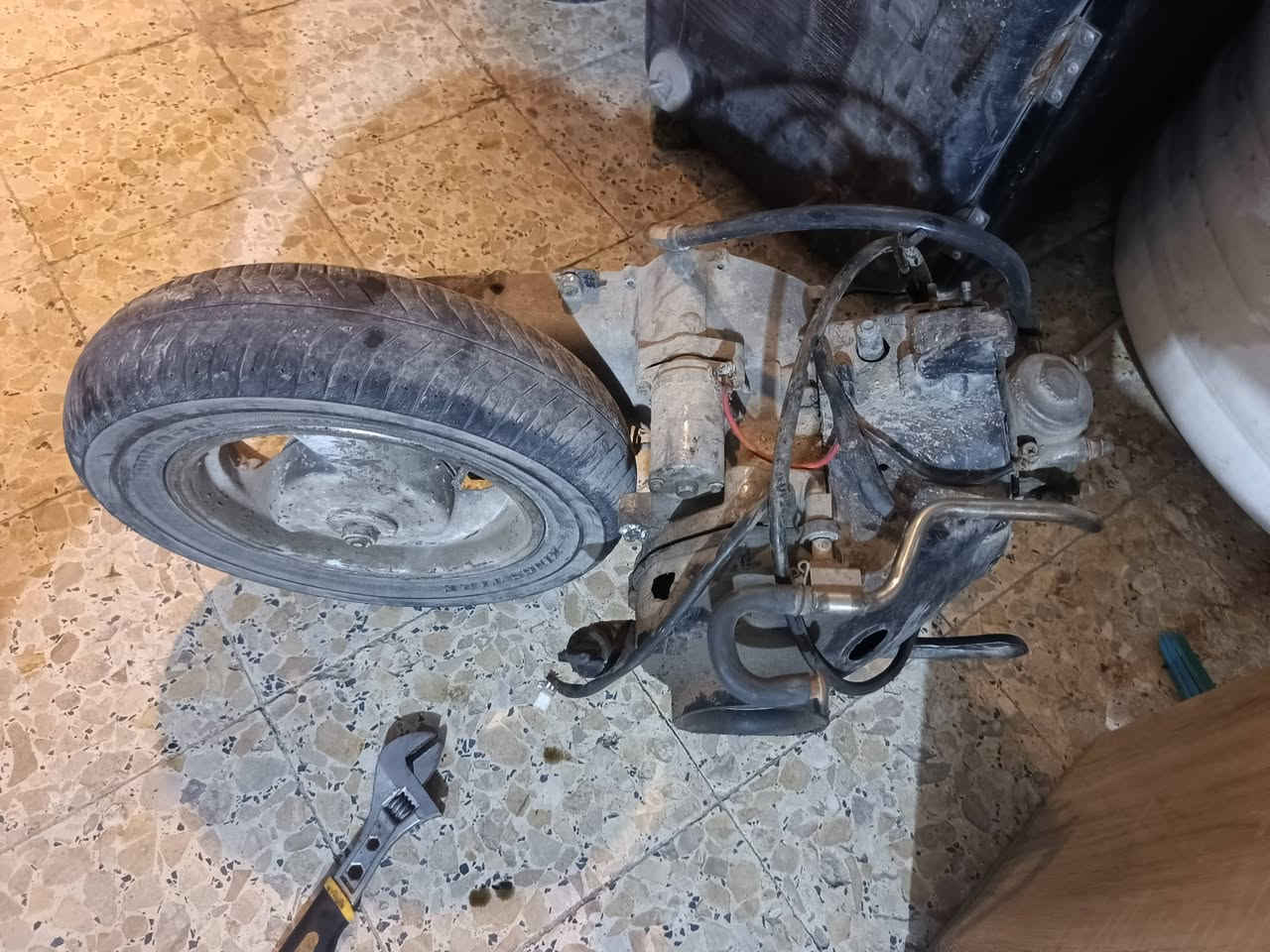 مكينه ماكس بلاديه ما مفتوحه المكينه مكفوله من كلشي دخان وصوت وكلشي شرط الفحص مكاني بصره الحيانيه السعر 200 وبيه مجال قليل جدا محتاج واريد ابيع لا أكثر ولا أقل رقم تليفوني *********** واتساب وخط
