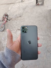 آيفون ١١ برو ماكس • ٦٤ • فيس ايدي واقف