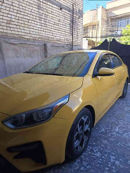 مرحبا ..
فورتي 2019 ماشية 122 بأسمي والهيئة مصفرة لحد شهر الـ 12 بدون ايرباك  مكانها بغداد ..
حادثها من امريكا قبق جنطة وهنا ببغداد بأيدي صار بيها حادث موضح بالصورة 👇
السيارة مبدل بيها جاملغ ايسر  + تعمير ربع البنيد وباب السائق والي خلفة (من الكنر وفوك) 
 + التكمة للنص والجاملغ الخلفي نصة
السيارة صبغتها جديدة ومعمرة وجاهزة درهم واحد مينذب عليها من كل النواحي
 (احتمال تحتاج بولش بيها بوخة صبغ وممبينة) ..
بيها منظومة غاز  مبدل نوزلات وفلاتر الغاز قبل كم يوم 
مدوشمة كشنات وارضية 
سعرها 135 
الي تعجبة وتناسبة يتفضل يراسلني او يتصل ***********  
والي متعجبة اتمنى من الله يرزقة بأحسن منها وبسعر أقل وميكسر بحلالي .

السيارة تفيد الجناي مو البياع شراي على باب الله .
تحياتي 🤍
