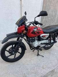 دراجه بوكسر 22 للبيع دراجه مرقمه رقم وسنويه تحويل ثاني يوم مكاني بغداد...