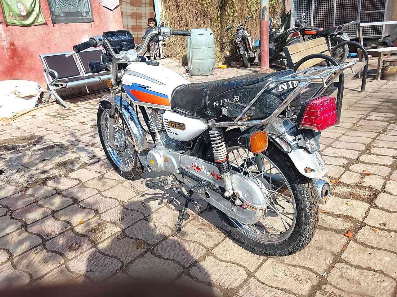 نامه 23
اوراق سكنر 
مكاني بابل سده الهنديه 
سعر 450 وبيه مجال 
***********
