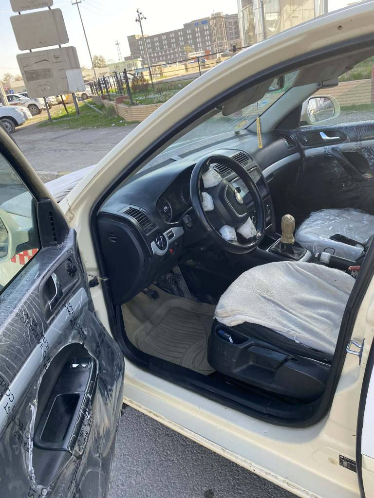 سلاو رێز سەکۆدە ئۆکتافیە تەکسی ٢٠١١ غرامی ٣٠وەقی لەسرە باش محملە بۆت دەگرمەوە سەیارەک هەتا بەلێی جونو رێکو پێک ماوەتەوە چورتاوەلی نوێی بۆ بەستاوە غازی تورکی بۆ بەستاوە مەکینە بیلادی ١٦دەیە سێ پارچی پێشی هەتی بێ ناوگرتن سەحری ٩٨مەحامەلە ***********وەتس کۆرەک لەگە ڕێزم بۆ ئادمین أربيل, العراق
