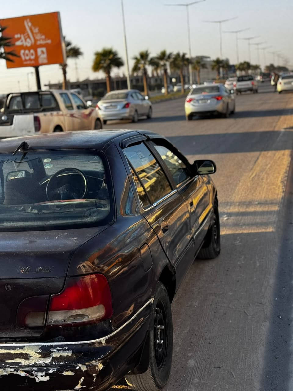 النترا موديل 93 رقم جديد گير ومحرك شرط سيارة حلوة بس يرادلها ترتيبات خفيفة  سعر 27 وبيها مجال تحويل موجود ***********
