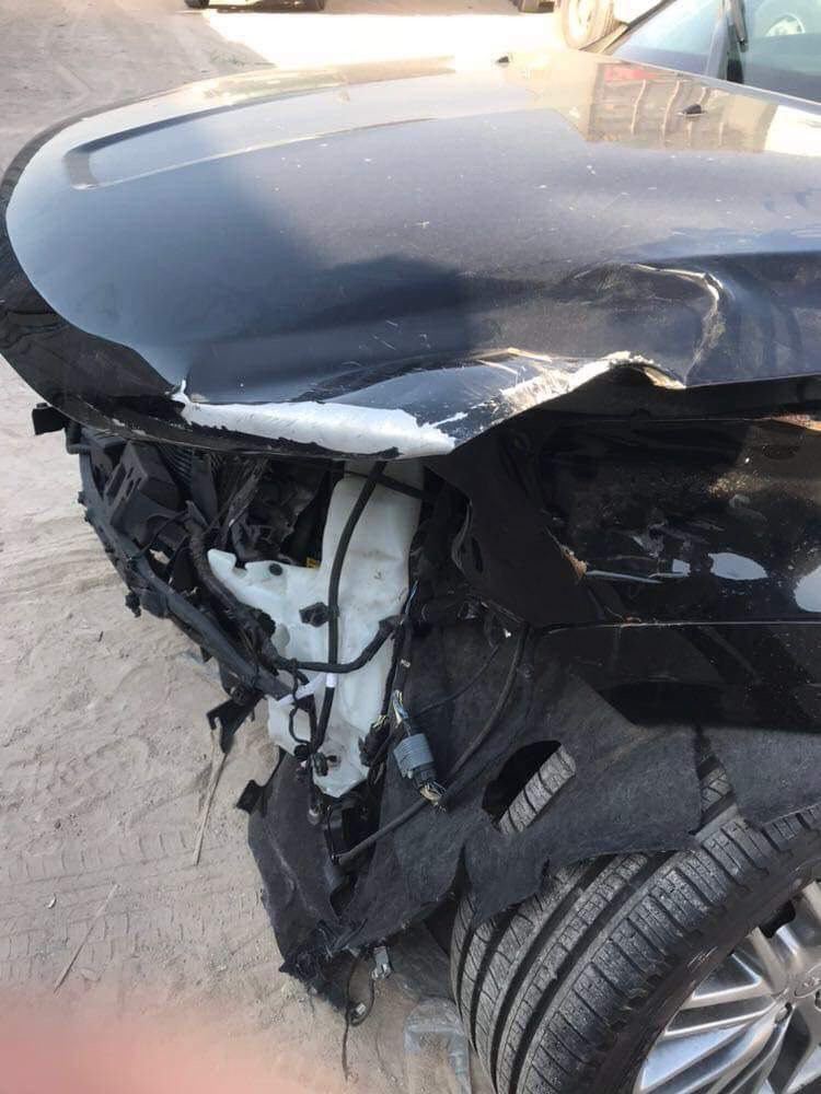 سلام عليكم
جيب سومت للبيع 

ماشيه 85 الف كيلو حادث موضح بالصور 

عنوان بغداد كراده شارع الاورزدي 

للأستفسار ***********
