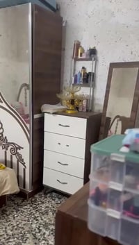 غرفه للبيع • زعفرانيه • شارع الكهرباء