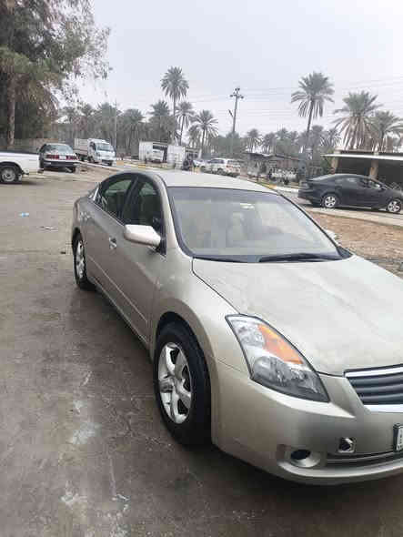 نيسان التيما 2009 خليجي سنويه جديده تريد تحويل أو وكاله  قطعه صبغ وحده والباقي مكفول من الصبغ جاملغ عكس السائق فقط كير محرك صدر كشرها حلو بيها شويه جراد مثل ما موضح بالصور 87 وبيها مجال بسيط مكان ديالى مندلي ***********
***********
