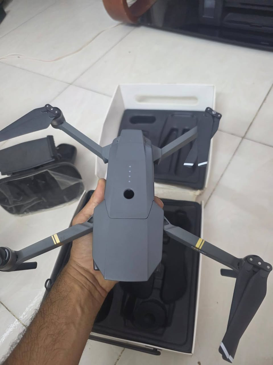 للبيع بدون مكينه اتصال ***********
