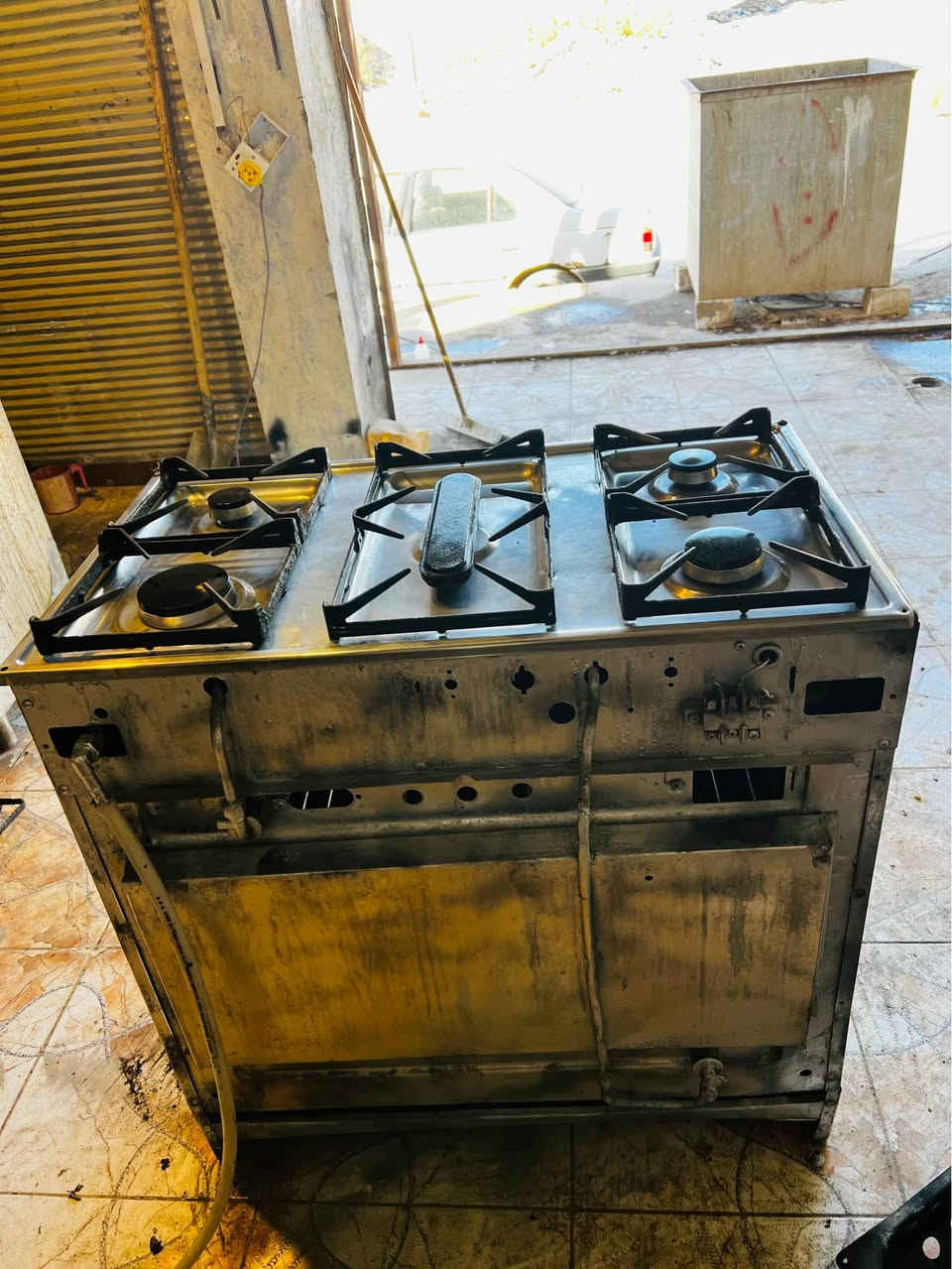 طباخ عشتار القديم كله شغال 5عيون وفرن فوك وجوه
بيع اومراوس 
***********واتساب فقط النجف, العراق
