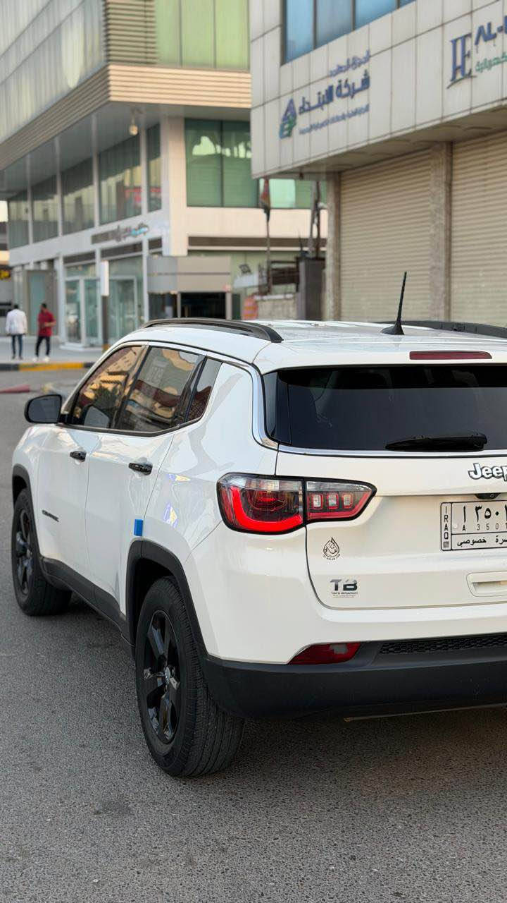 يالله السلام عليكم رمضان كريم جيب كومباس مديل 20 تحويل ثاني يوم سيارة داخله تقرير كفاله ضربه وصبغ وتبديل عدا طخه جاملغ امامي بدون اي ضرر شرط الفحص محرك كير حدادة تبريد طخم تاير سيارة بلاك توب موصفات حلوه ماشيه 20 كيلو جاهزة وشرط الفحص وين مايعجبك شغاله من امريكا اجت اي كلوب بل عينه ماكو بيع فقط السعر139 وبيها شي بسيط
***********
*********** البصرة, العراق
