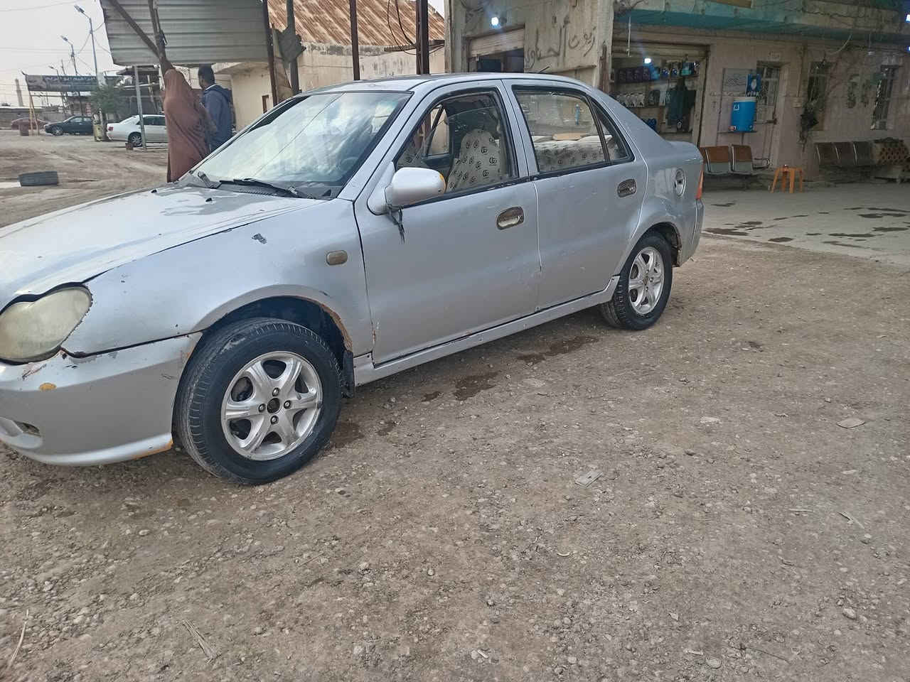 السلام عليكم للبيع سيكي مديل 2012 رقم قادسيه تحويل مباشر محرك اوكير نضيفات حداديه جديده تخم تأير جدد كهربايات شغاله جاهزه السياره السعر 15 ورقه اربيهه مجال ***********
