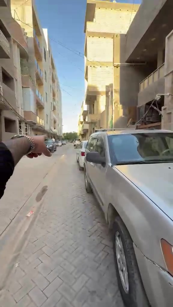 شقه ارضيه للإيجار معزوله غرفتين وصاله ومطبخ معزول الاعظميه قرب الخدمي مال السريع فرع بنايه قطر قفل ايجارها 525 واصل اجور ماء وكهرباء 
***********
