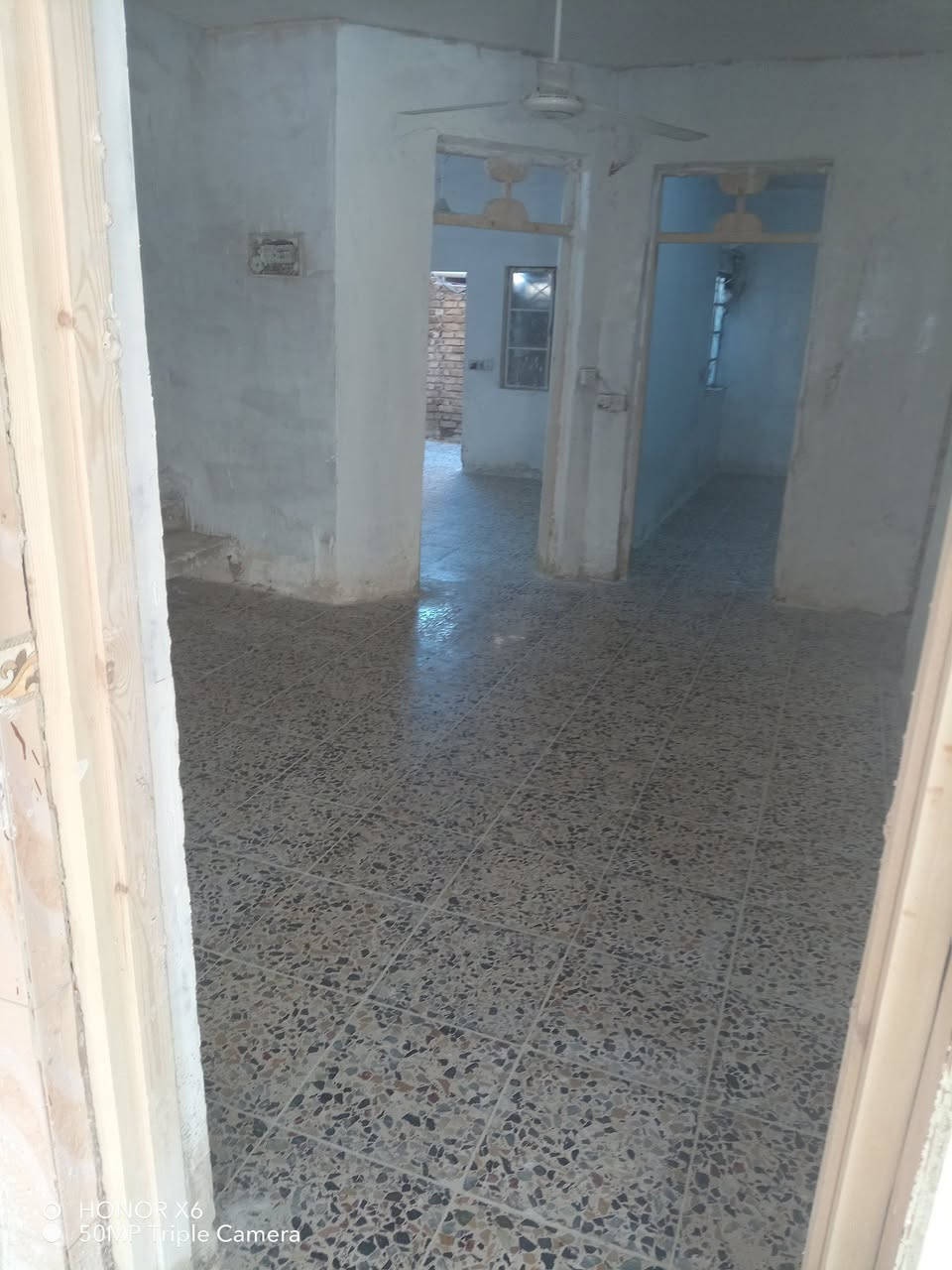 سلام عليكم خلفه تطبيك كاشي بورسلين سراميك هذا عملناه هاذي رقمي *********** بس وتساب *********** لي ريد واسني خاص تدلل
