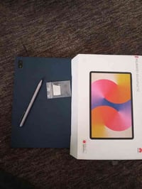 وبركاته عندي ايباد للبيع هواوي مات باد اس اي11 سعره 300 رقم الهاتف 078...