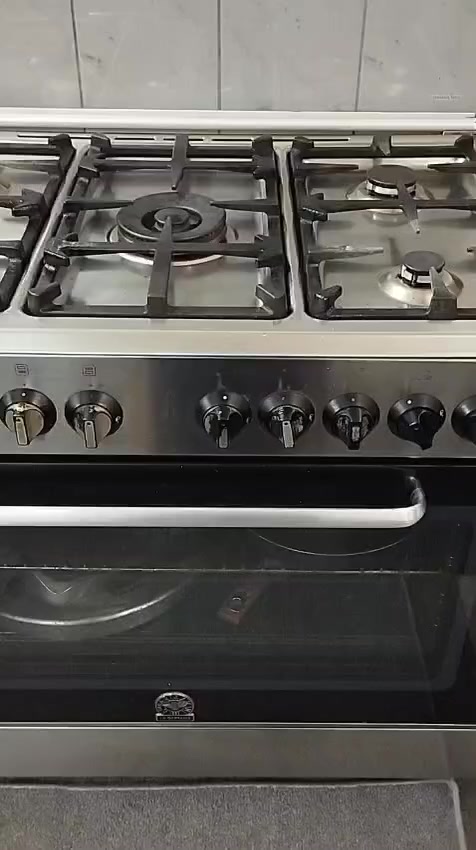 عندي طباخ ايطالي نظيف ابو خمسة عيون ومابيه اي اضرار  والسعر على الخاص  البيع للشراى الجادين ومكان الطباخ  بغداد الاعظميه


**إذا كنت صاحب هذا الإعلان وتريد حذفه لأي سبب، رجاءا أرسل رسالة إلى الدعم الفني**