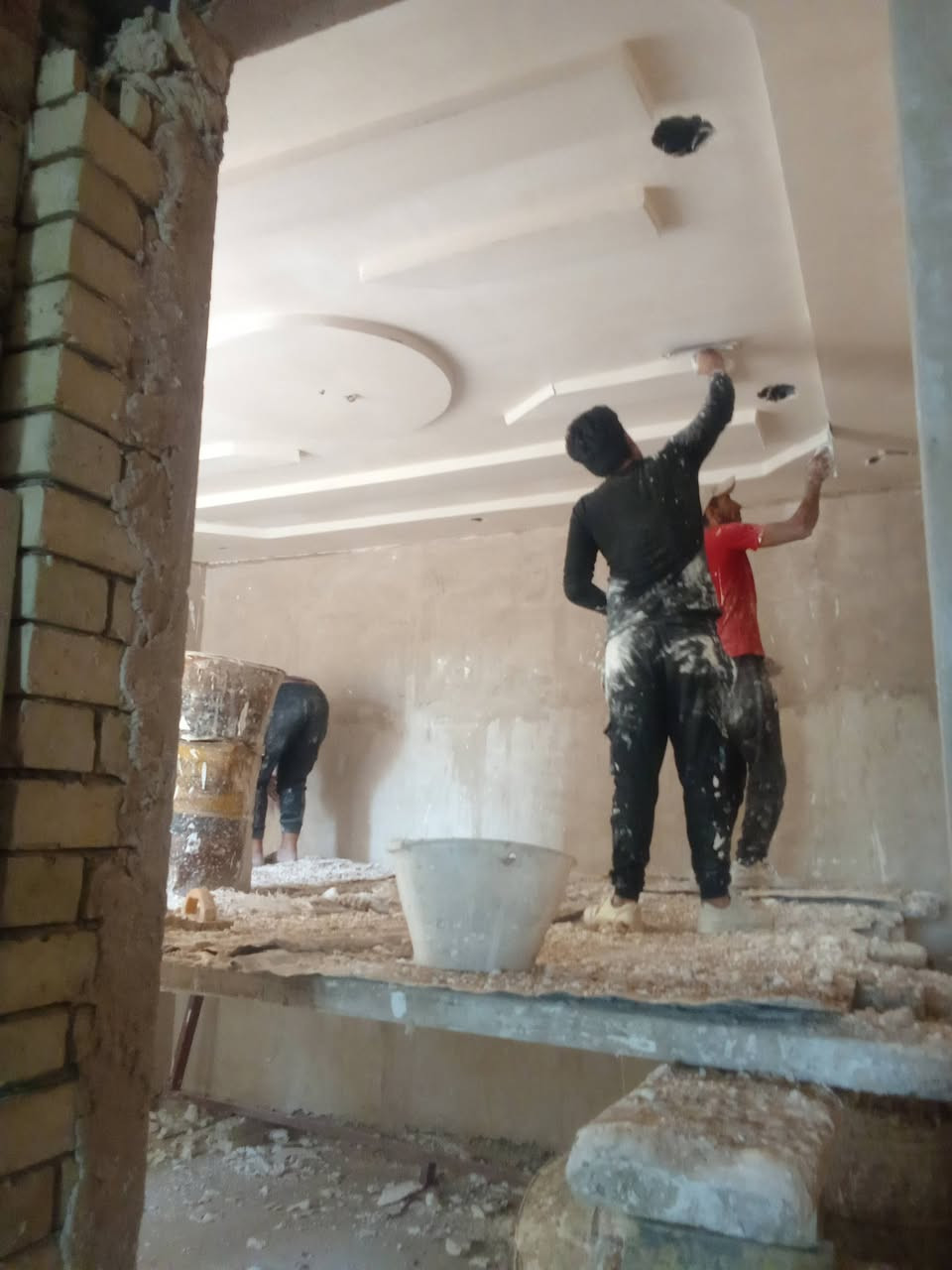سلام عليكم كادر متفرغ حاليا من حي الجهاد مكون من اربع حلقات عمل جص اوبورك شغل واحد على واحدالاتصال على الرقم *********** بي واتساب ابو احمد النعيمي
