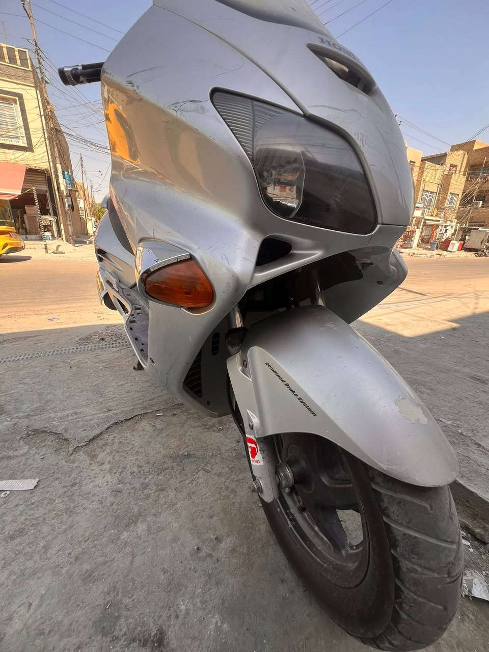 سلام عليكم فورزه سويج كفاله محرك مامفتوح كلاجات بلاديه نضافت الكفو 80/100دراجه خير من الله مكان بغداد تحايتي لجميع ***********
