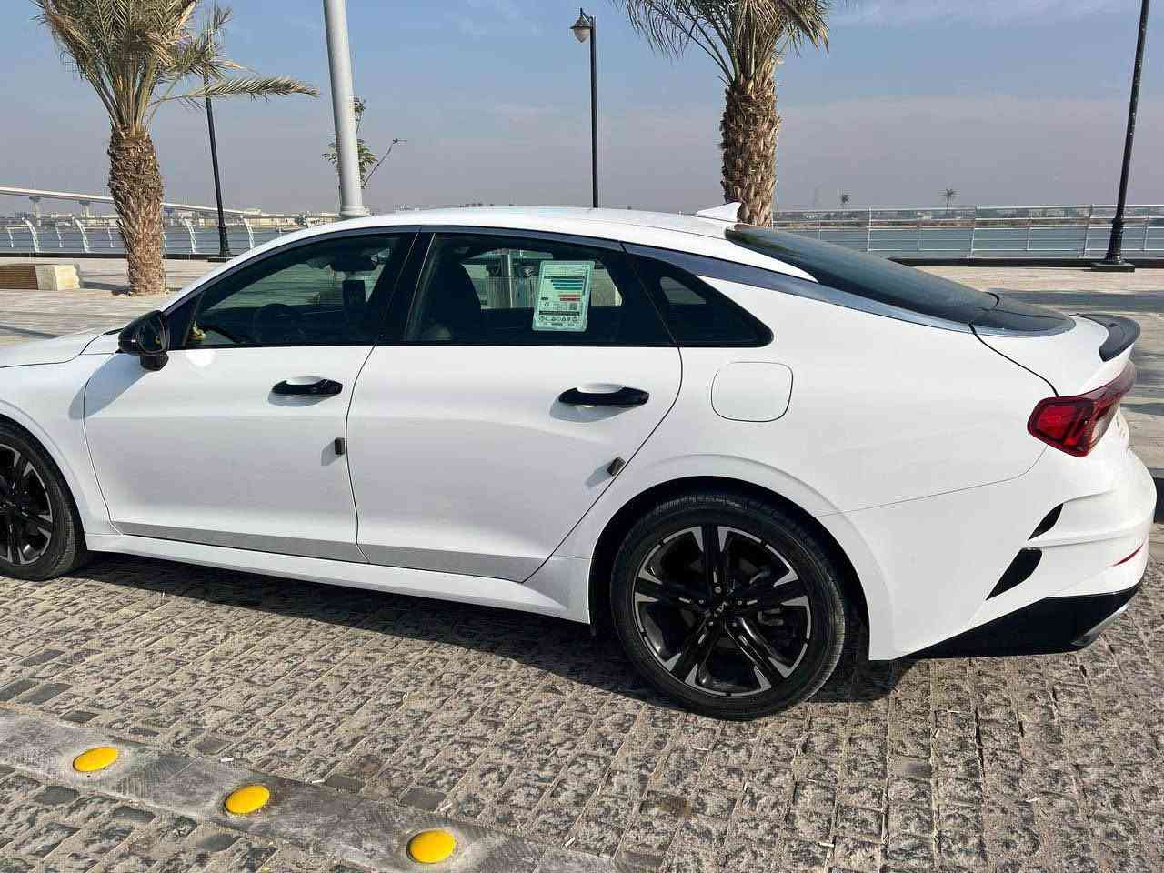 سلام عليكم k5 للبيع سياره جديده وارد امريكي موجود السونار ادخل علي وشوف ضربته رقم *********** البصرة, العراق
