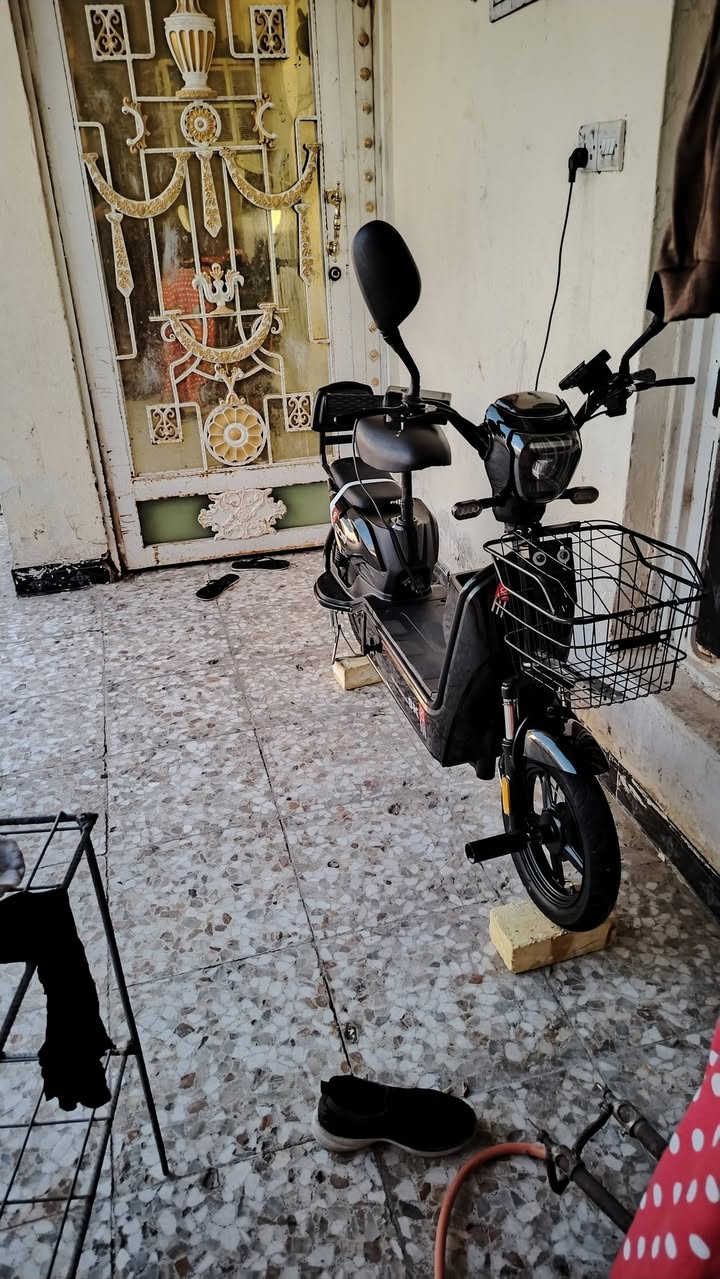 سلام عليكم دراجه شحن للبيع الدراجه مستعمله استعمال نظيف مكان السماوه الاتصال ***********
