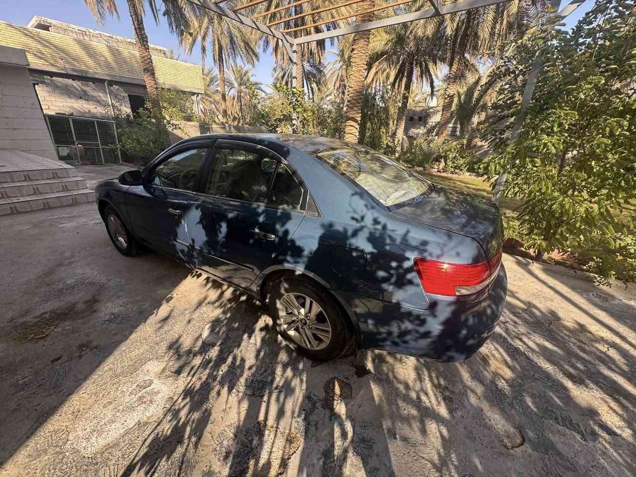 ياالله السلام عليكم اخوان سوناته موديل ٧  أمريكيه مكينه ٢٤٠٠محرك كير خير من الله السياره فتحه فول موصفات اخوان السونار البارحه أخذته وراح نشره ويه صور شوفها وقتنع وتصل وخادم اني السياره جاهزه الف ماتصرف عليها المكان كربلاء الحسينه السعر ٩٨وبيها مجال ورقم بغداد دولي تحويل مباشر لاستفسار اتصل ***********
