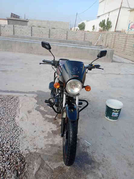 سلام عليكم للبيع دراجة دايون موديل 24 نظافة فولل اوراق سحب  السعر1350 وبي مجال مكان ديالى منصورية الجبل الرقم ***********
