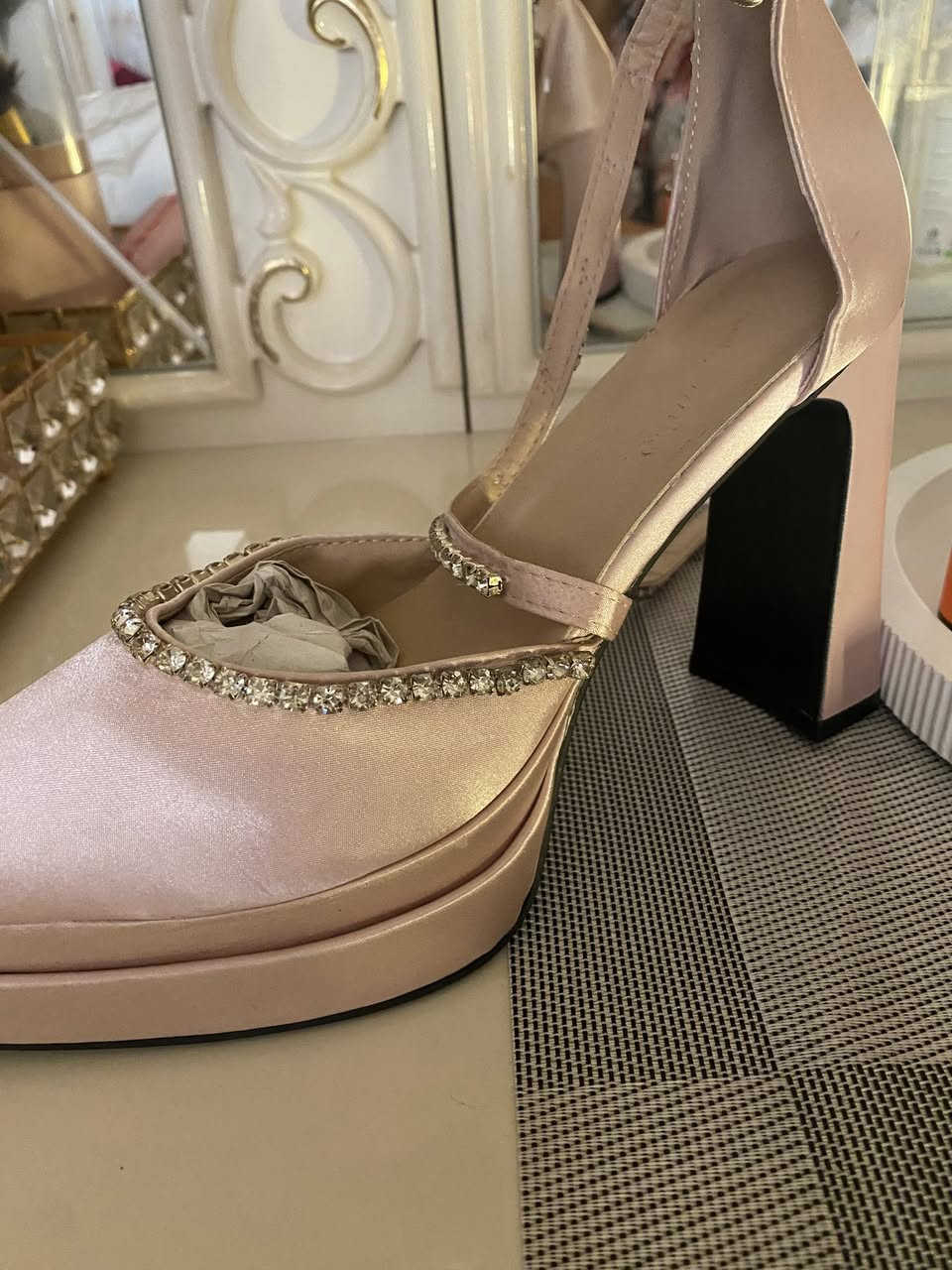 شوفو الجمااال بنات قياس 40 ب 13مع التوصيل 🥰🥰


**إذا كنت صاحب هذا الإعلان وتريد حذفه لأي سبب، رجاءا أرسل رسالة إلى الدعم الفني**