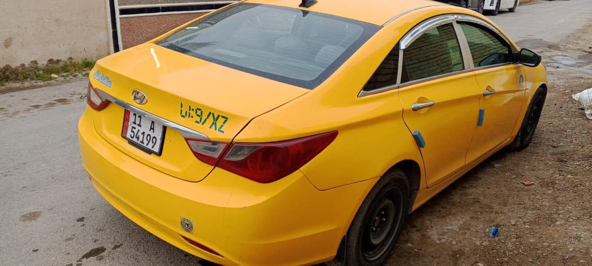 سلام عليكم سوناته موديل ١٢ أمريكي حادثه جاملغ خلفي تعمير فقط بدون كص سياره ليبل واحد فول بصمه فتحه تدفه كشنات 
المكينه ٢٠٠٠ جيدي اي سياره جاهزة عوزه فقط راديتر مال تبريد 
صدر جديد كله تخم تاير جديد  العنوان مدينة الصدر. السعر 83 وبيها مجال  اخوان كلشي ذكرته لاتخابرني تكلي شبيها  صبغه جديده. ***********
