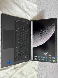 لابتوب • نظيف ١٠٠٪ • مستخدم قليل