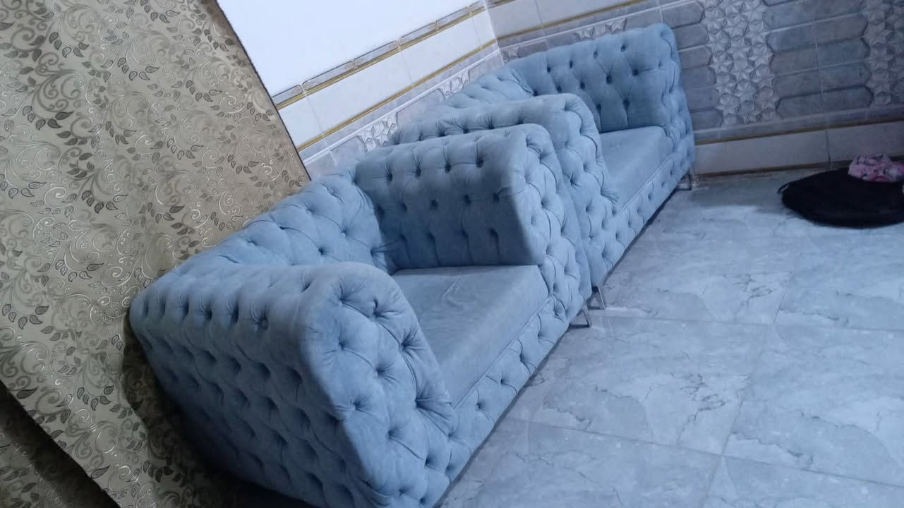 ثلاجه 200 اخت جديده وتخم  سمائي مقعدين احطاطه سعر 100 وتخم ثاني عشر مقاعد 125 وفرن 40 ومكنسه 50 / وميزبلازمه   سعره 25 العنوان الرمادي خمسه كيلو اذا مو شراي لا تأخذ رقم


**إذا كنت صاحب هذا الإعلان وتريد حذفه لأي سبب، رجاءا أرسل رسالة إلى الدعم الفني**