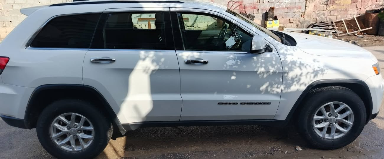 السلام عليكم جيب2017بدون صبغ سياره متكامله حداديه وكهربائيات مكان سليمانية سعر230قابل التفاوض الاستفسار عله رقم‏‪***********‬‏
