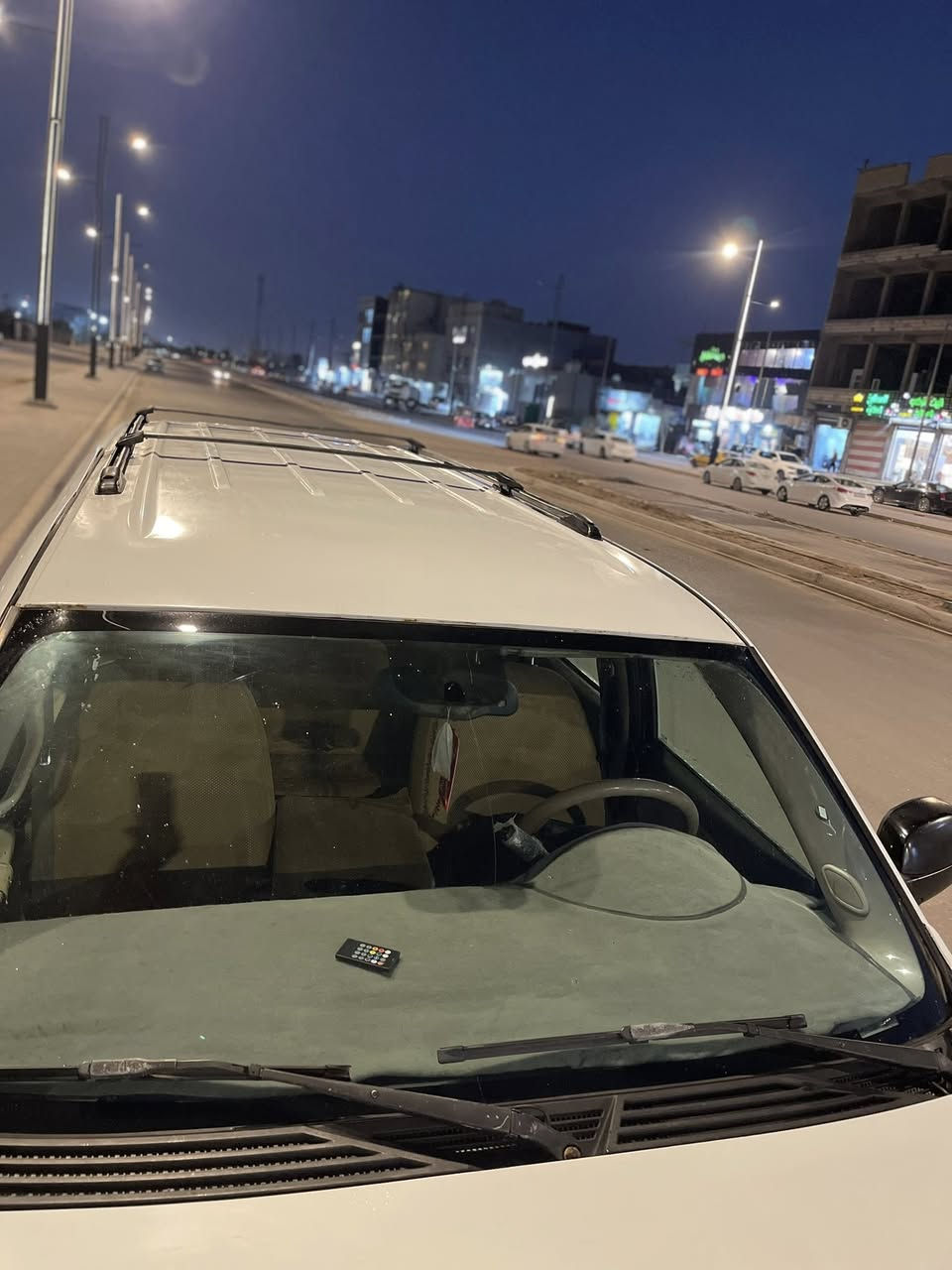 ياالله
السلام عليكم 

يوكن طويل 

خط كربلاء 

2007

مكينه كير مكفولات 

شاصي مكفول 

تبريد 

تدفئه 

شاشه 

دوشمه جديده 

حداديه جديده 

تخم تاير صارله خمس ايام 

مصفره هيئه وغرامات تاخذ جاهز 

سياره جديده كبل للشارع 

مكان بصره خمسه ميل 

السعر (150)وبيها مجال للطيبين 

رقم ***********

رقم ***********
