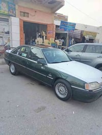 اوميكة • ١٩٩٣ • محرك ٢٫٠