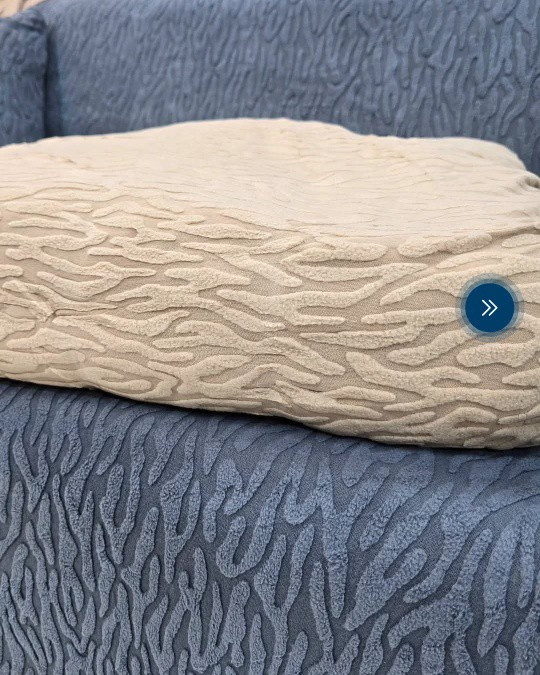 القماش الاصلي وخامه ممتازه
 هيه سوالف من صوره
جديد غلاف تخم قنفات تركي 
تلبيسة تخم ليكرا 
جاكار مقدف 
خامة ثقيل درجة اولى 
المحتويات 10 قطع ( نظام تركي ) 

قنفات ثلاثية عدد 2
قنفات ثنائية عدد 1
قنفات احادية عدد 2
وجوه كوشات عدد 5

توصيل كافه محافظات 
الاستفسار مراسله الصفحه


**إذا كنت صاحب هذا الإعلان وتريد حذفه لأي سبب، رجاءا أرسل رسالة إلى الدعم الفني**