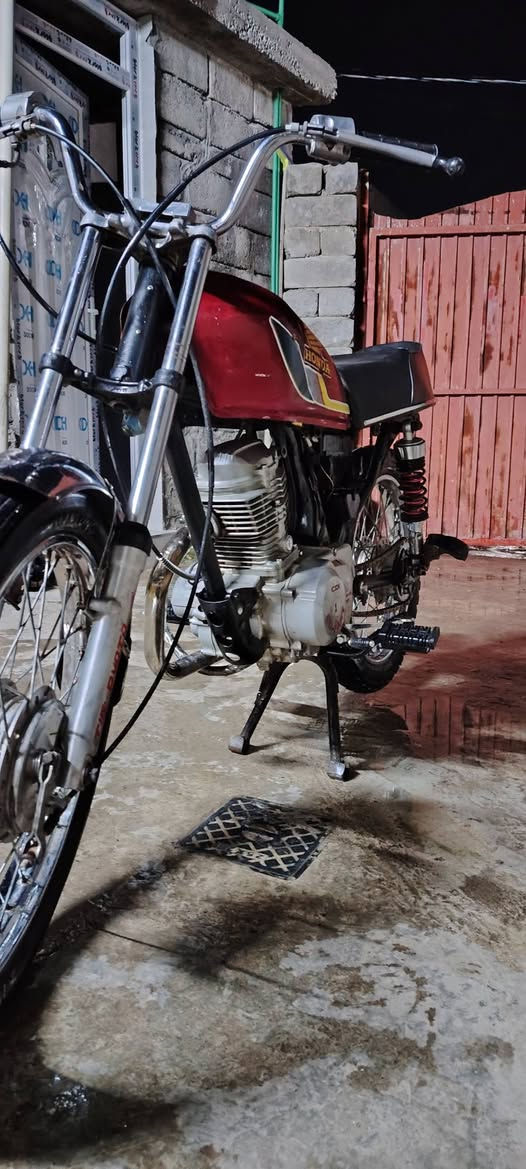 بارت 99999مكينه شرط خرسه الدراجه نضيفه كدام العين مكاني موصل حي السماح السعر 275 وبيه مجال *********** بي واتساب
