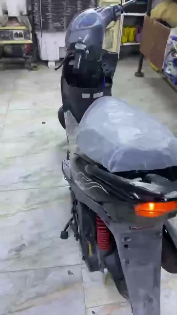 سلام عليكم للبيع ماكس عدله كفرات كلهن ختم واحد شلعه اومعدل كهربائيات كلهه شغاله مكينه مفتوحه 49 شرط ناعمه أو علفحص السعر 550 اوبيهه مجال مكاني نجف حي الانصار ***********
