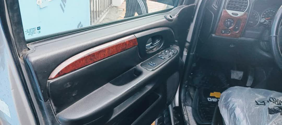 السلام عليكم خوان بلايزر انفوي ال تي زت فول مواصفات ٢٠٠٨ كفاله عامه حتى من الصبغ رقم بغداد دولي لل ٢٠٣٠ بسمنه سياره جديده بمعنى الكلمه مكانها بصره سعر ٨3 ماكو بهجي سعر بس مستعجل عل بيع هاتف ***********
***********
