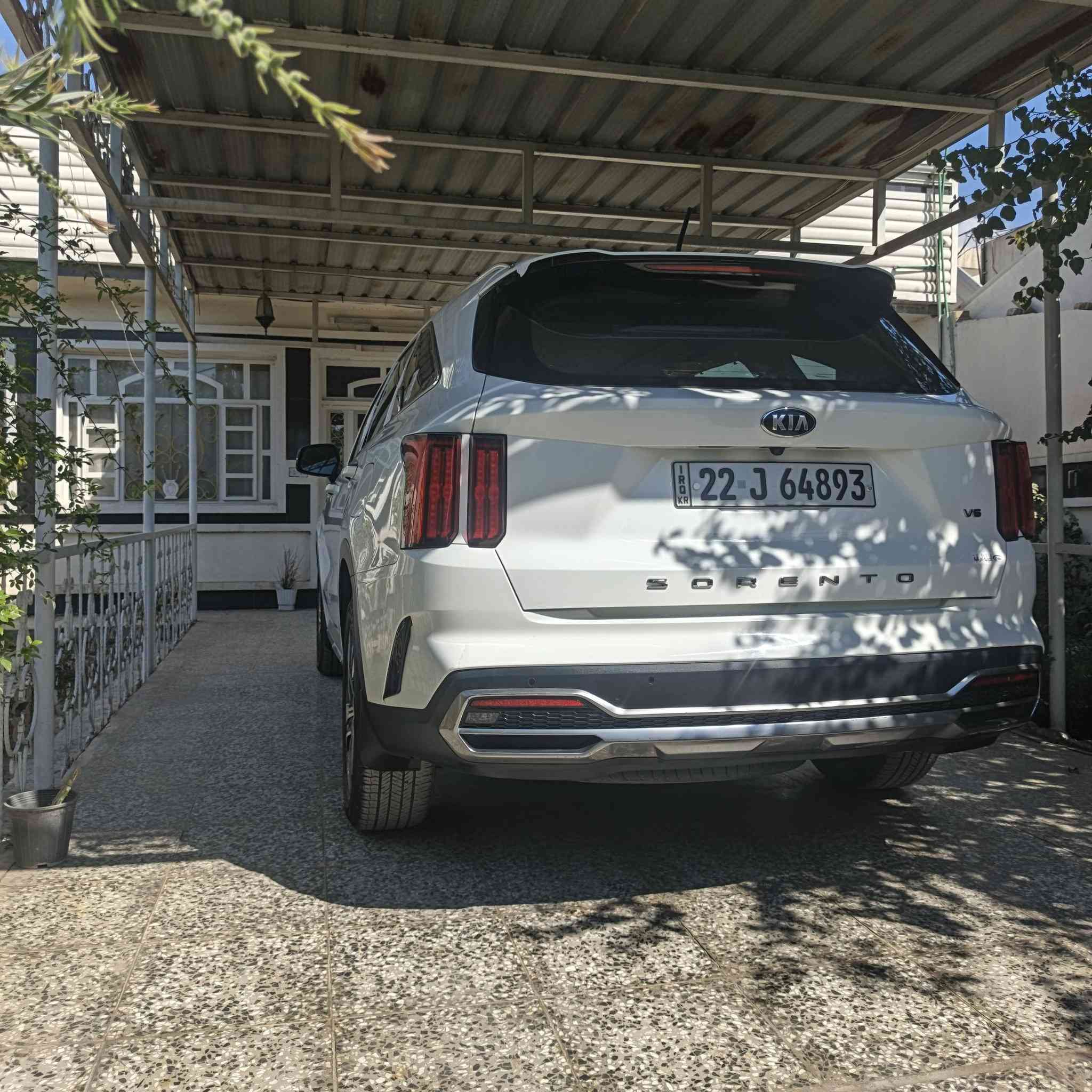 السلام عليكم سورنتو خليجي محرك سته فول مواصفات بنو راما كشن حار بارد كير ماوس معروفة مواصفات الفول بيها باب خلفي امبدل وكاله ودعاميه اماميه مصبوغه السعر ٢٥٧ العنوان بغداد التاجيات للاستفسار ***********
