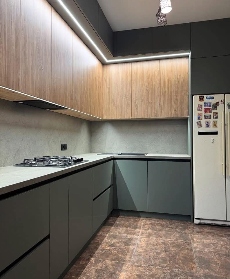 مطبخ عصري يجمع بين الأناقة والعملية بتصاميم تناسب جميع المساحات.
خامات عالية الجودة مقاومة للرطوبة والحرارة لضمان عمر أطول.
تنفيذ دقيق مع خيارات متعددة للألوان والتقسيم حسب الطلب.
لأن مطبخك قلب البيت… خلّيه يعبّر عن ذوقك

النيزك للمطابخ والديكورات 

اختياركم لنا هو الخيار الصحيح 

للحجز والاستفسار  اكثر يرجى الاتصال عبر الارقام التالية 

‏              
***********
***********

او زيارة موقعنا الكائن  بغداد العامرية شارع العمل الشعبي بجانب صيدلية المعروف 

#بغداد_العراق🇮🇶 #بغداد #ديكورات_داخليه #ديكور #تصميم_داخلي #فخامة #تفاصيل #ستايل_بيتك #ديكورات #غرف_نوم #بغداد_بصرة_موصل_الكويت_الخليج_دبي_الامارات_السعودية_العراق_حلوات_لبنان_سوريا_فلسطين #تصميمي #تصوير #تصميم #تصويري #مطبخ #ديكوريشن #انستقرام #ريلزات #ديكورات_مودرن #التصوير #مطبخي #ترند #الانبار #فيسبوك #الجميع
